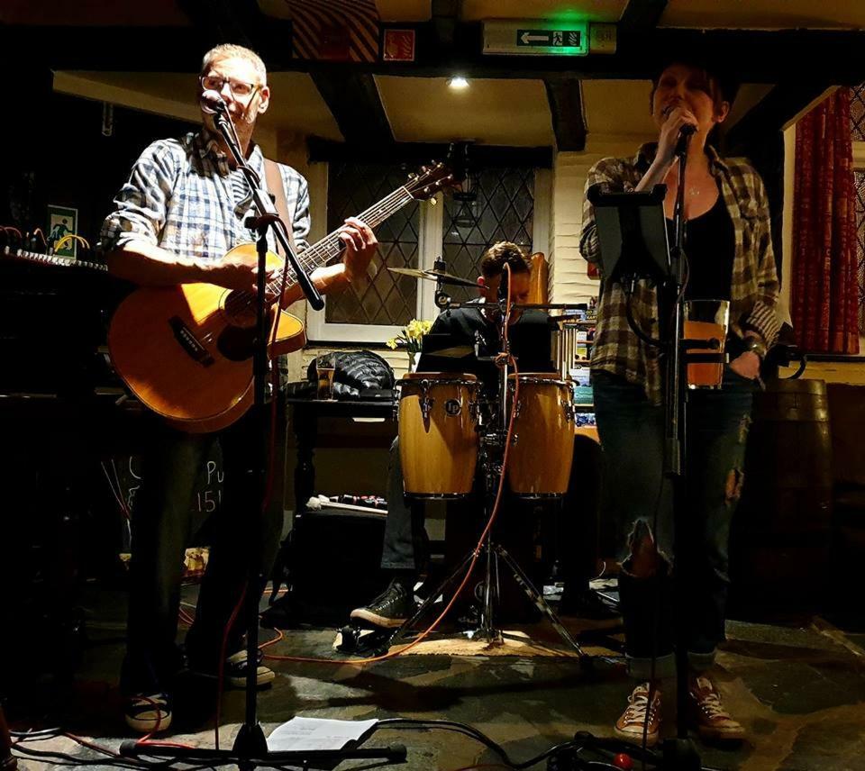Jolly Sailor Inn Looe Buitenkant foto